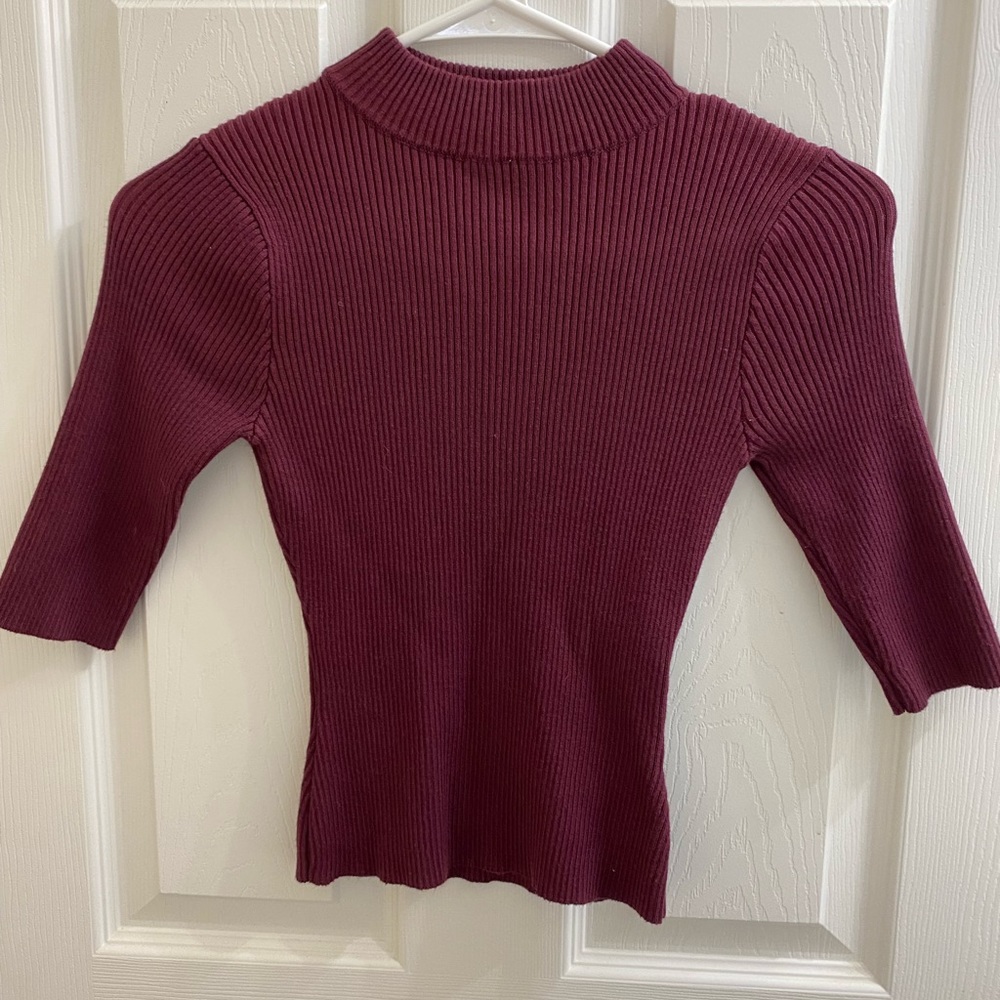 Knit cropped high neck top